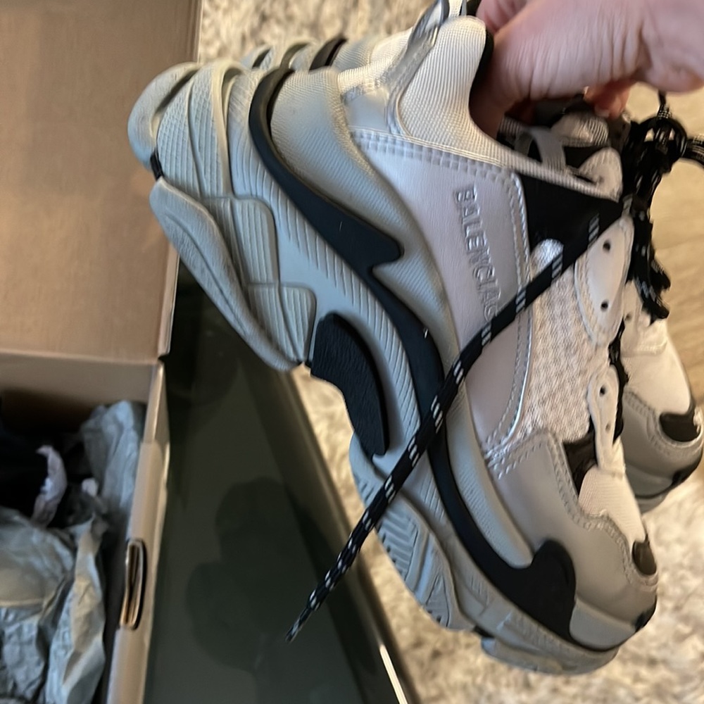 Balenciaga triple s - Picture 3 of 4